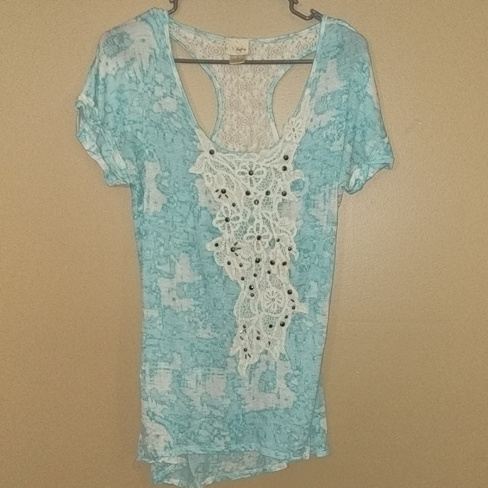 Short sleeve shirt